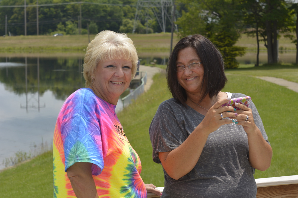 Picture of Independence staff at the July 4th 2015 picnic.